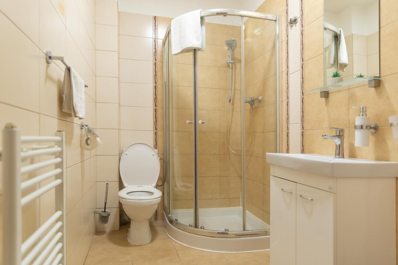 Apartman Aqua Besenova Ngoại thất bức ảnh